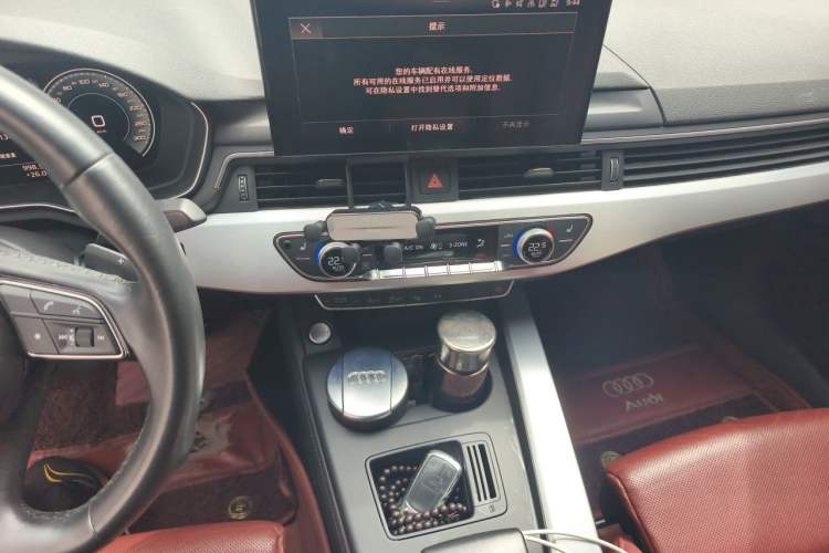 Used Audi A4L 2022 40 TFSI Luxury Dynamic Model Audio And AC Panel