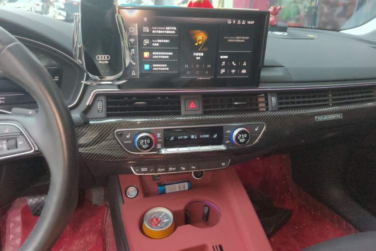 Used Audi A4L 2022 40 TFSI Luxury Dynamic Model Audio And AC Panel