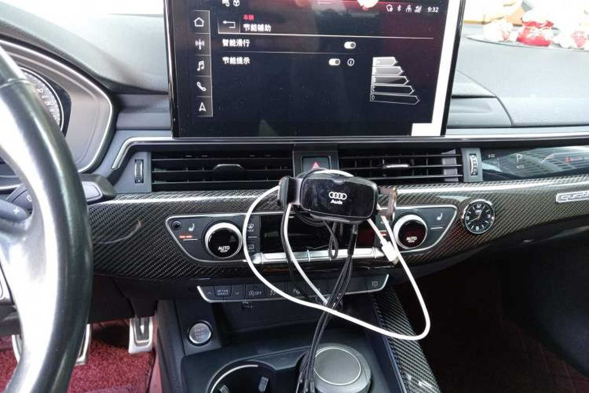 Used Audi A4L 2022 40 TFSI Luxury Dynamic Model Audio And AC Panel
