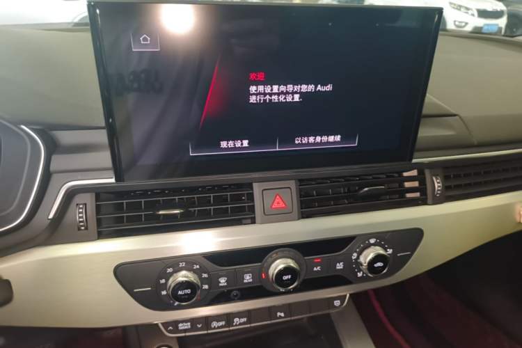 Used Audi A4L 2022 40 TFSI Fashion Dynamic Model Audio And AC Panel
