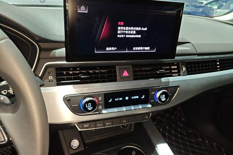 Used Audi A4L 2022 40 TFSI Fashion Dynamic Model Audio And AC Panel