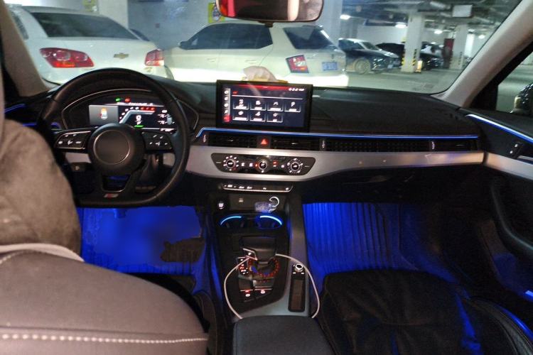 Used Audi A4L 2022 40 TFSI Fashion Dynamic Model Center Console
