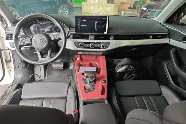 Used Audi A4L 2022 40 TFSI Fashion Dynamic Model Center Console