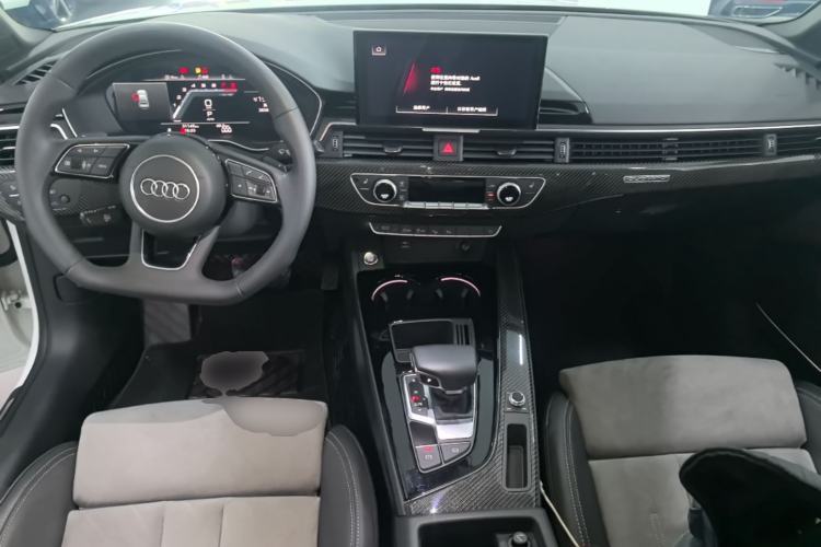 Used Audi A4L 2022 45 TFSI quattro Prestige Dynamic Edition Center Console