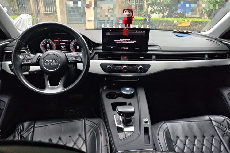 Used Audi A4L 2022 40 TFSI Fashion Dynamic Model Center Console