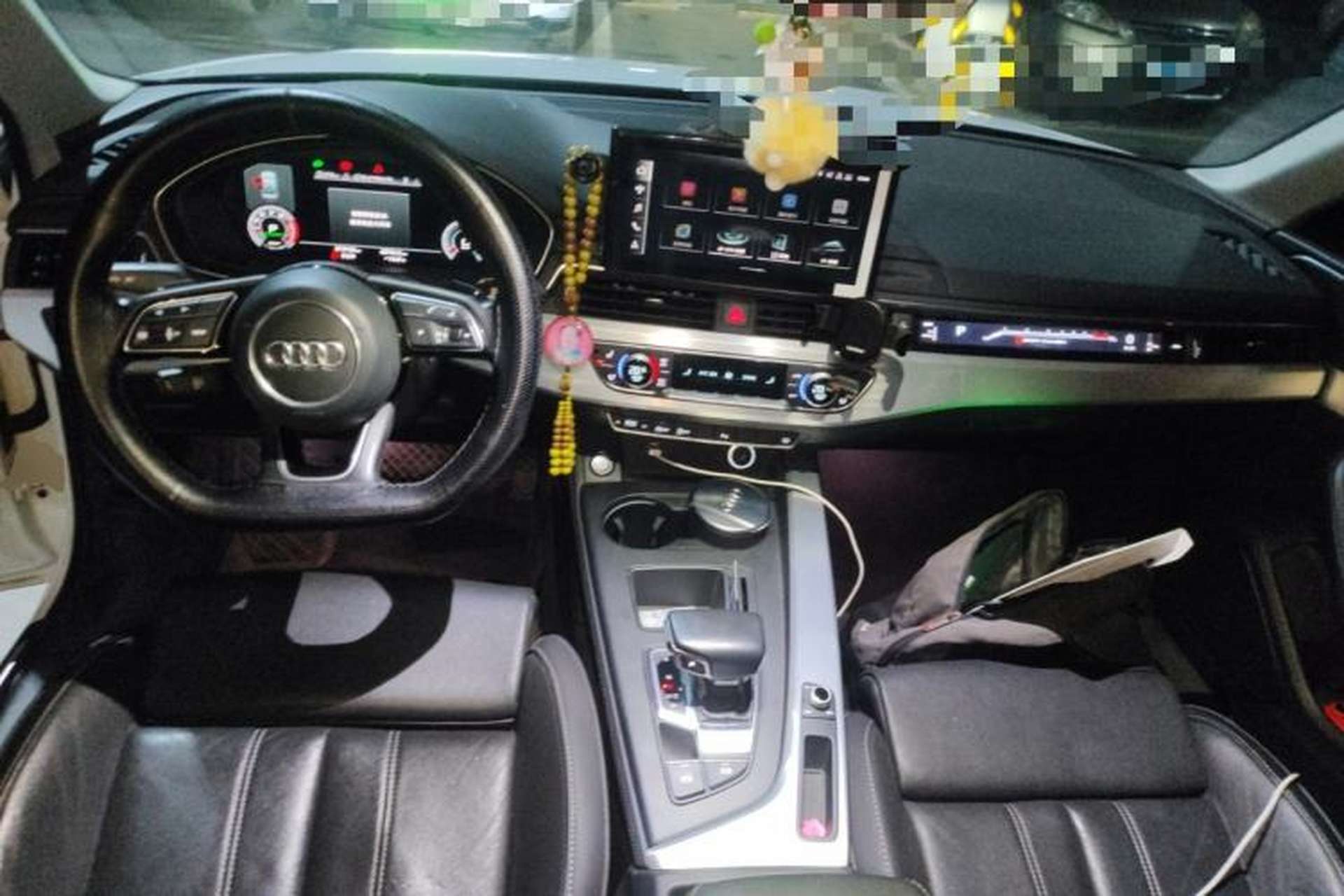 Used Audi A4L 2022 40 TFSI Luxury Dynamic Model Center Console