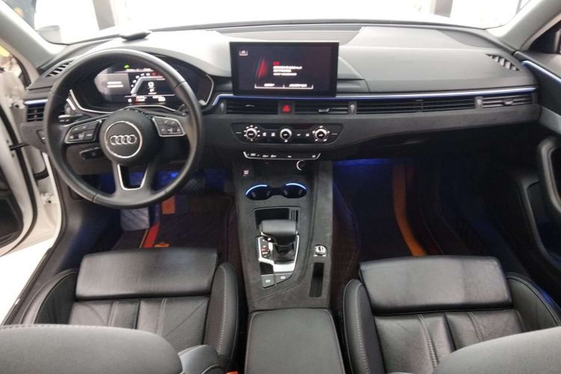 Used Audi A4L 2022 40 TFSI Fashion Dynamic Model Center Console