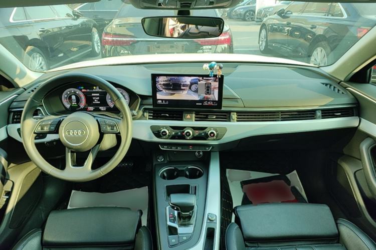 Used Audi A4L 2022 40 TFSI Fashion Dynamic Model Center Console