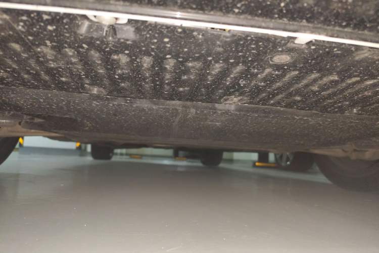 Used Audi A4L 2022 40 TFSI Luxury Dynamic Model Chassis Front