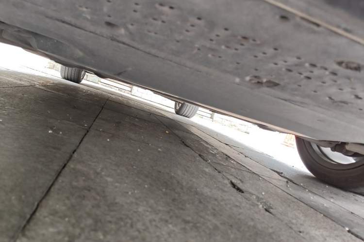 Used Audi A4L 2022 40 TFSI Luxury Dynamic Model Chassis Front
