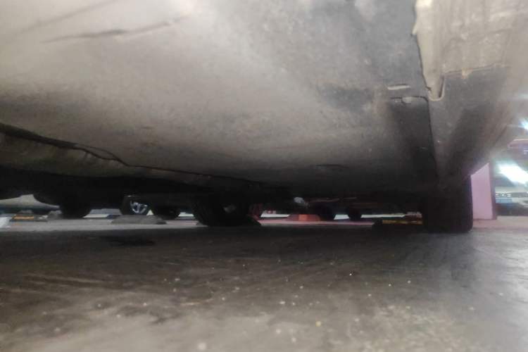 Used Audi A4L 2022 40 TFSI Fashion Dynamic Model Chassis Front Left