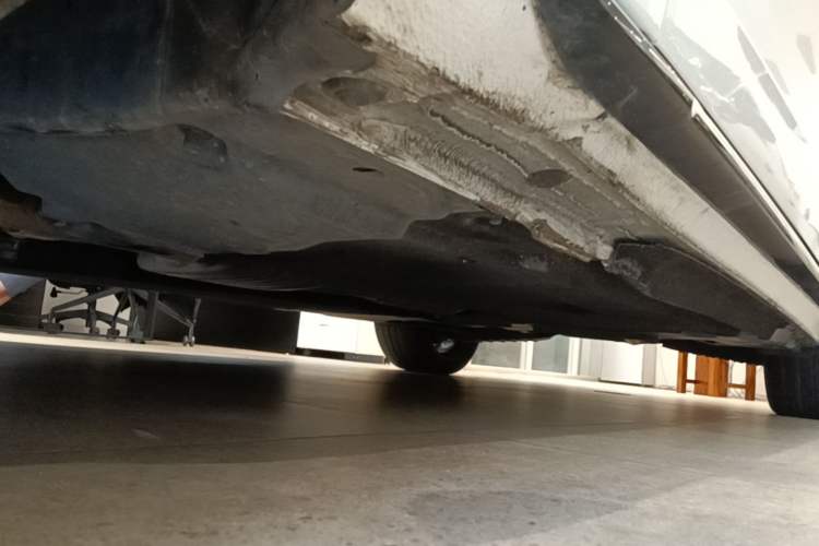 Used Audi A4L 2022 40 TFSI Luxury Dynamic Model Chassis Front Left