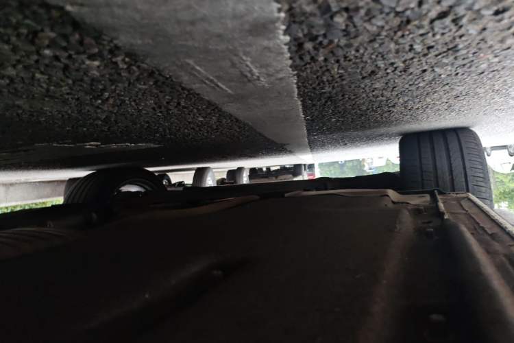Used Audi A4L 2022 40 TFSI Luxury Dynamic Model Chassis Front Left