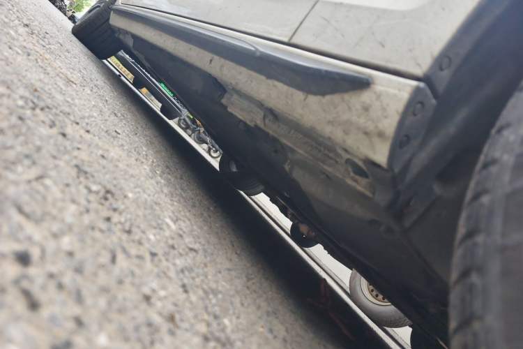 Used Audi A4L 2022 40 TFSI Luxury Dynamic Model Chassis Front Right