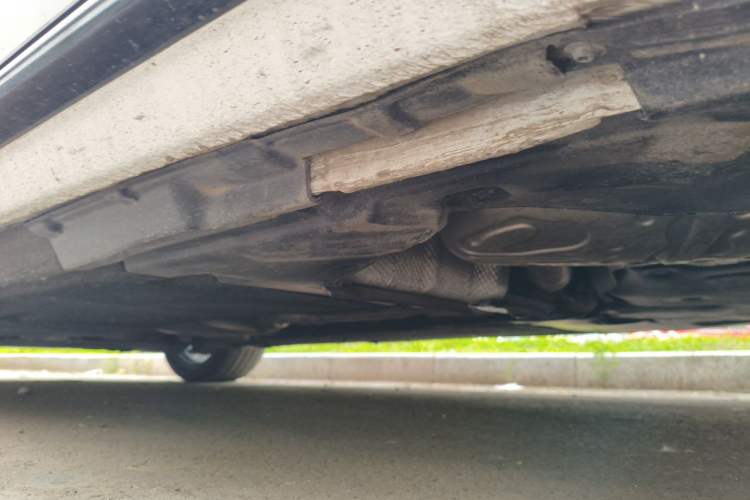 Used Audi A4L 2022 40 TFSI Luxury Dynamic Model Chassis Rear Left