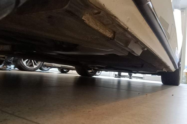 Used Audi A4L 2022 40 TFSI Luxury Dynamic Model Chassis Rear Right