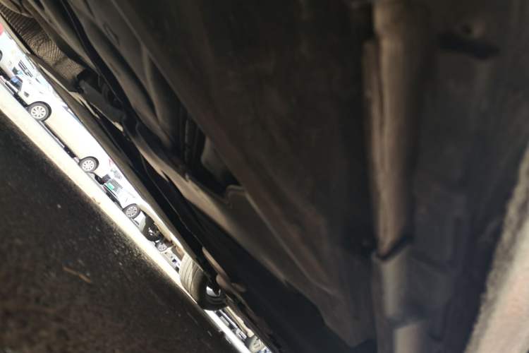 Used Audi A4L 2022 40 TFSI Luxury Dynamic Model Chassis Rear Right