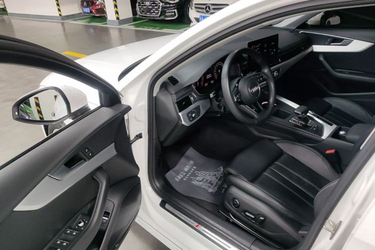 Used Audi A4L 2022 40 TFSI Fashion Dynamic Model Driver Seat