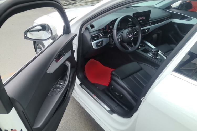 Used Audi A4L 2022 40 TFSI Fashion Dynamic Model Driver Seat