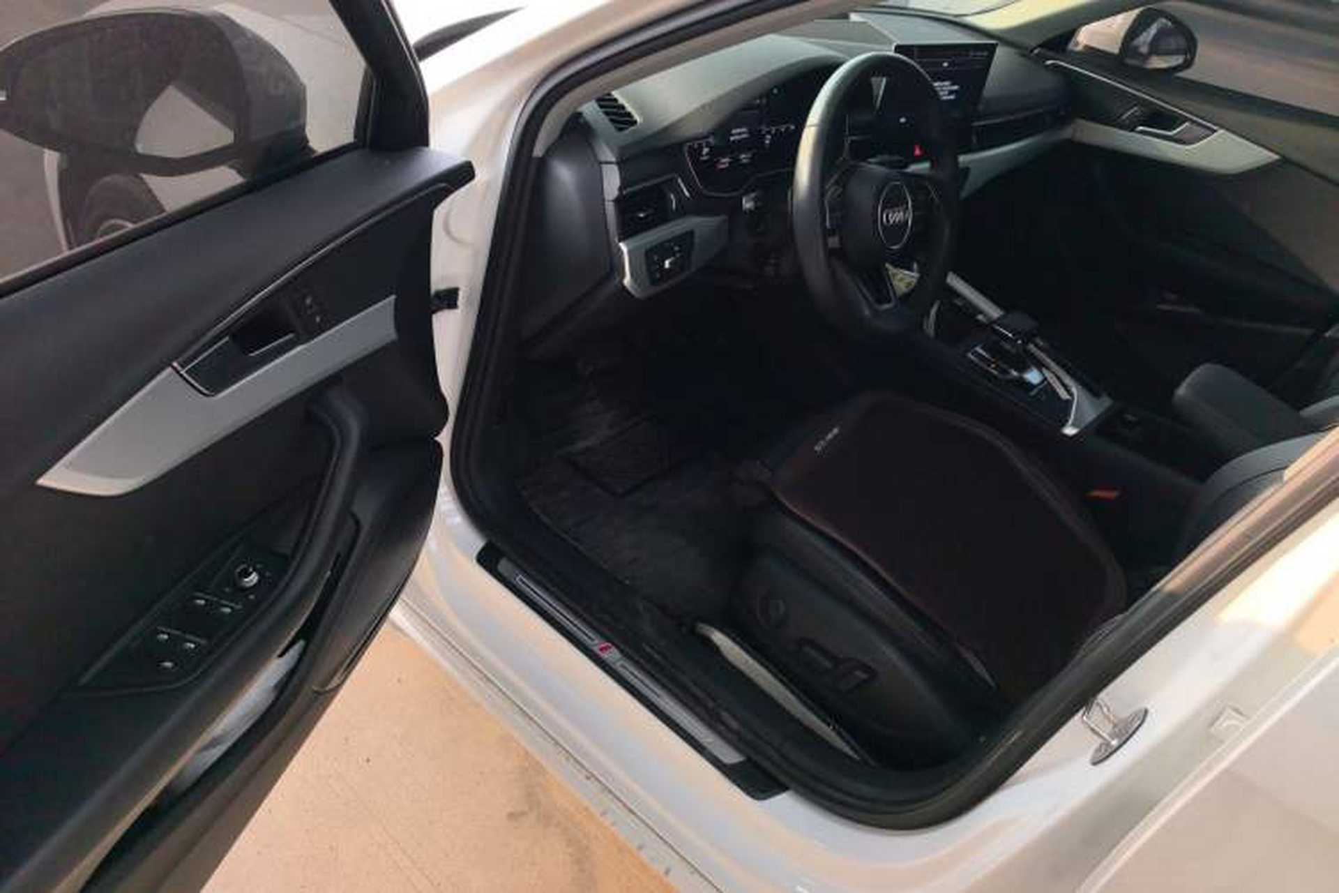 Used Audi A4L 2022 40 TFSI Fashion Dynamic Model Driver Seat