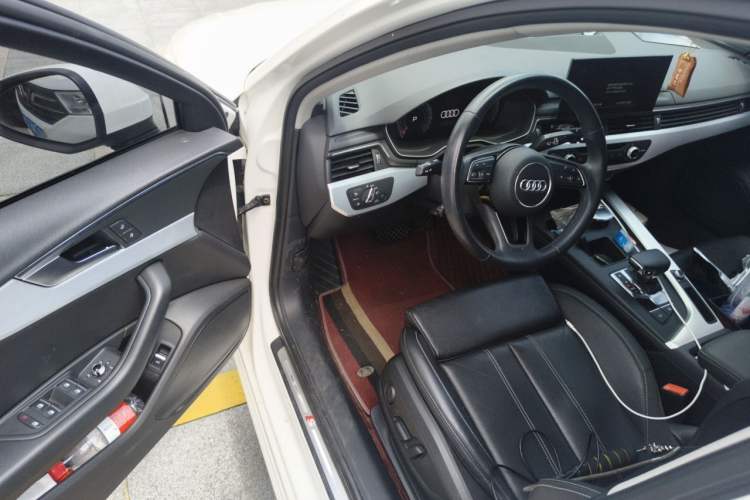 Used Audi A4L 2022 40 TFSI Fashion Dynamic Model Driver Seat