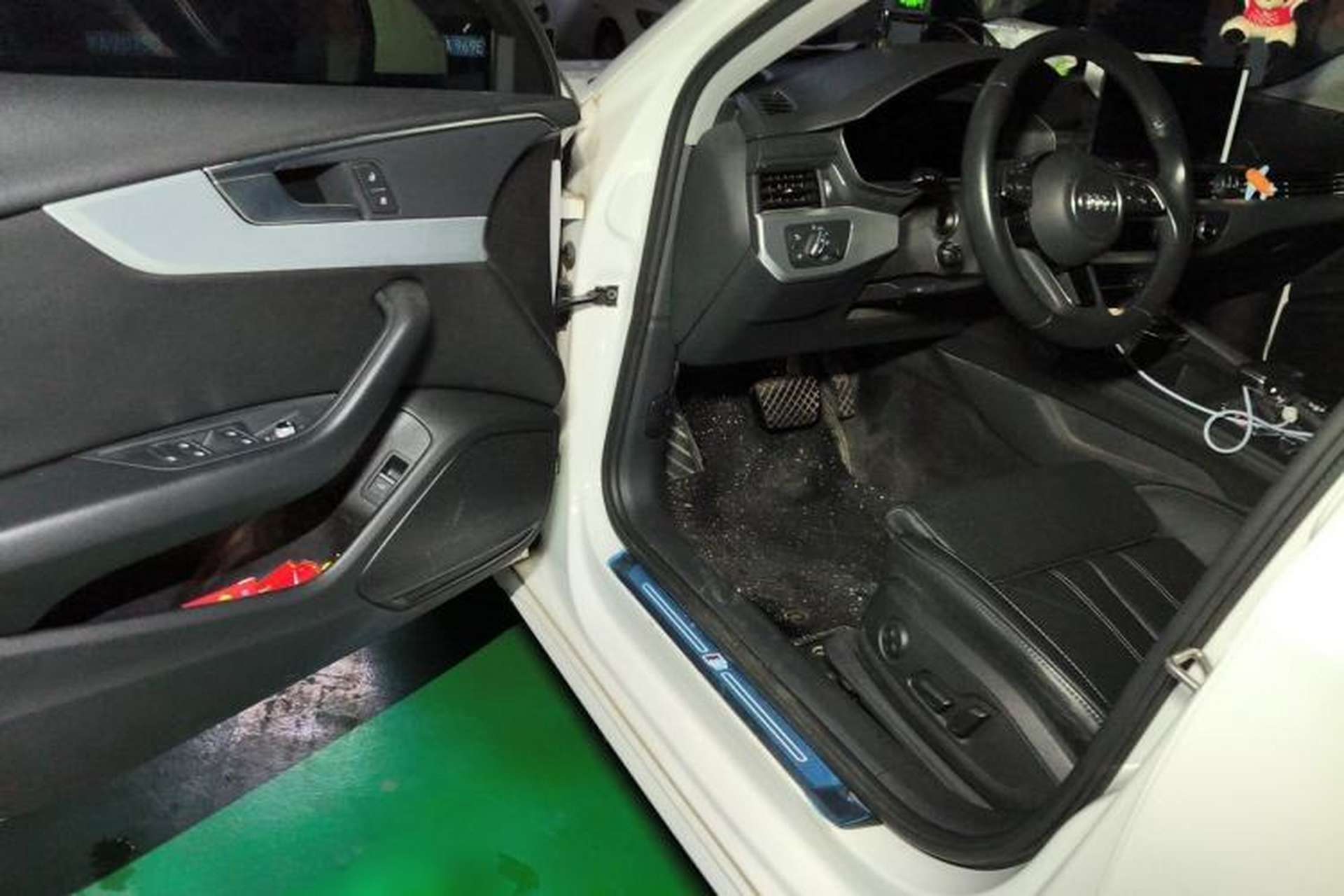 Used Audi A4L 2022 40 TFSI Fashion Dynamic Model Driver Seat