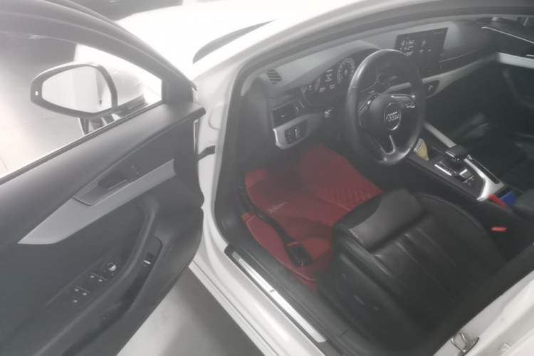 Used Audi A4L 2022 40 TFSI Fashion Dynamic Model Driver Seat