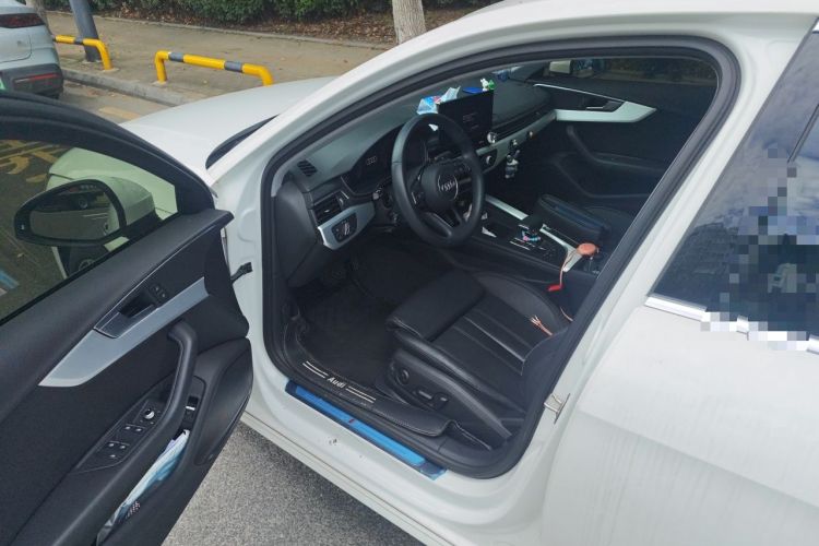 Used Audi A4L 2022 40 TFSI Fashion Dynamic Model Driver Seat