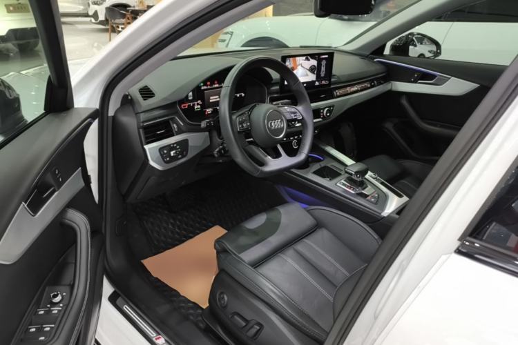 Used Audi A4L 2022 40 TFSI Luxury Dynamic Model Driver Seat