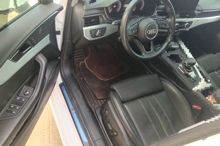 Used Audi A4L 2022 40 TFSI Fashion Dynamic Model Driver Seat