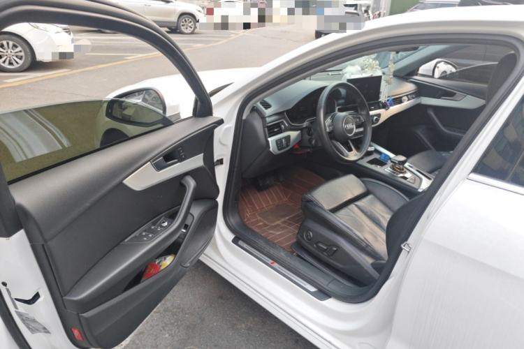 Used Audi A4L 2022 40 TFSI Fashion Dynamic Model Driver Seat