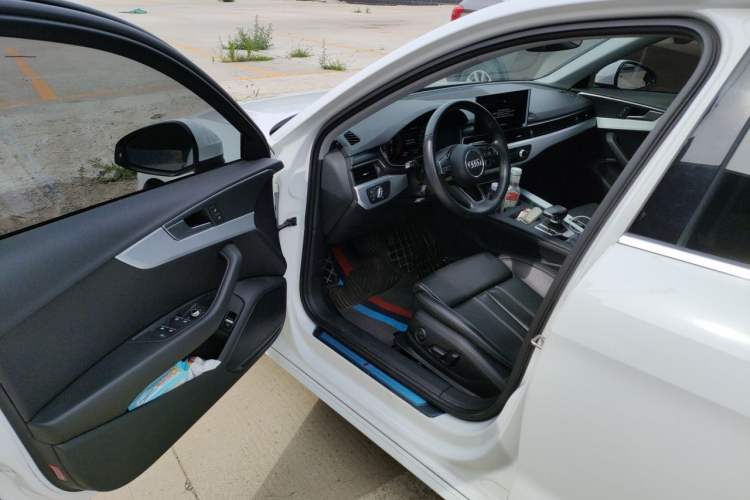 Used Audi A4L 2022 40 TFSI Fashion Dynamic Model Driver Seat