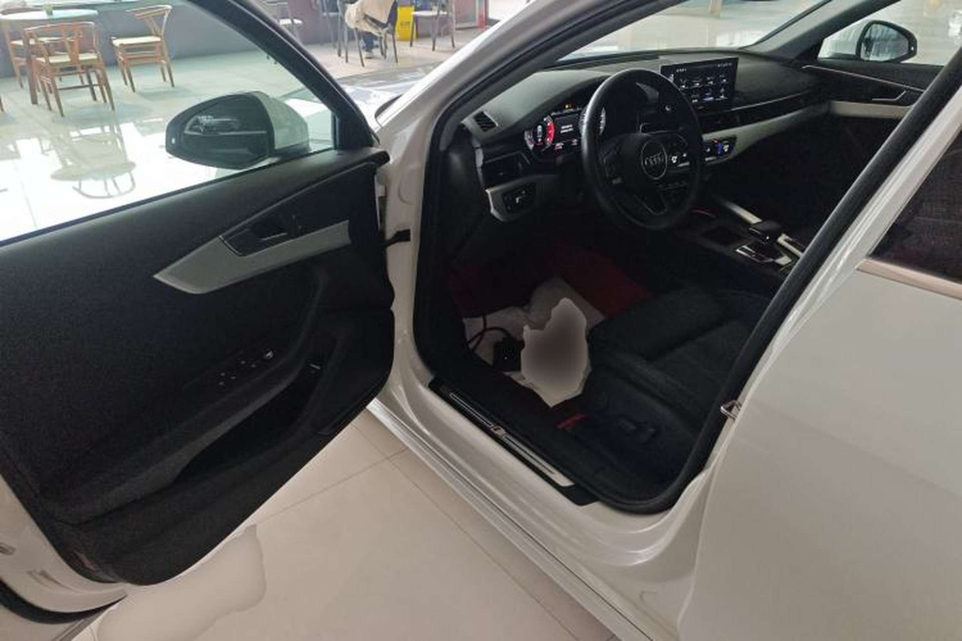 Used Audi A4L 2022 40 TFSI Luxury Dynamic Model Driver Seat