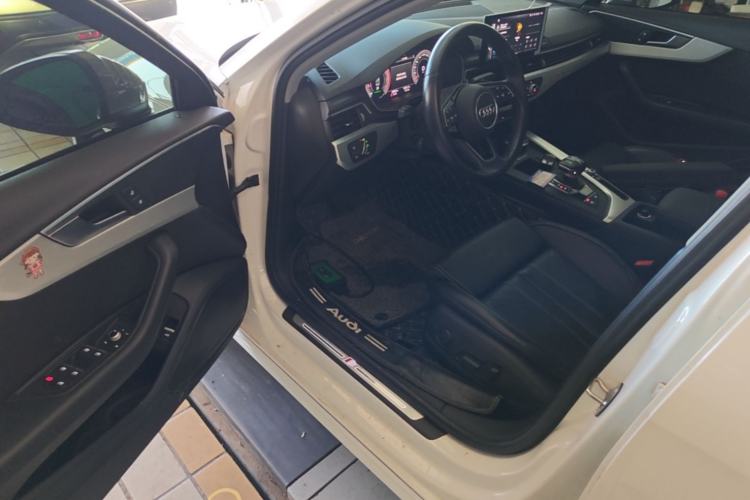 Used Audi A4L 2022 40 TFSI Fashion Dynamic Model Driver Seat
