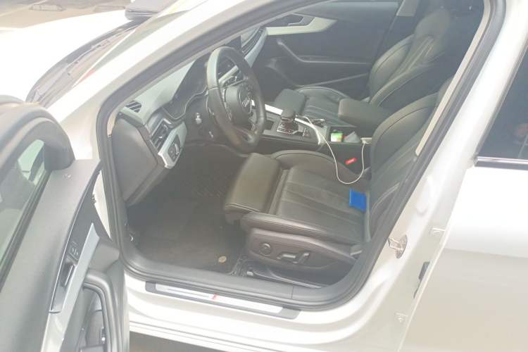 Used Audi A4L 2022 40 TFSI Fashion Dynamic Model Driver Seat