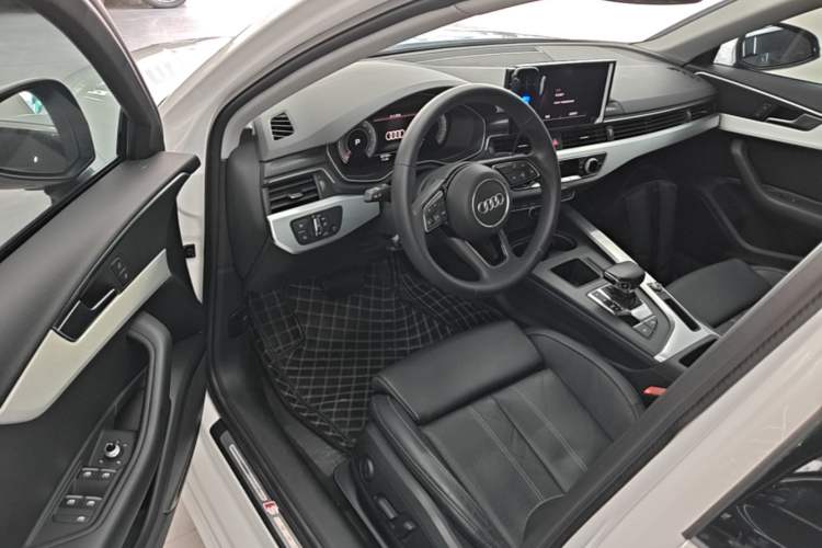 Used Audi A4L 2022 40 TFSI Fashion Dynamic Model Driver Seat