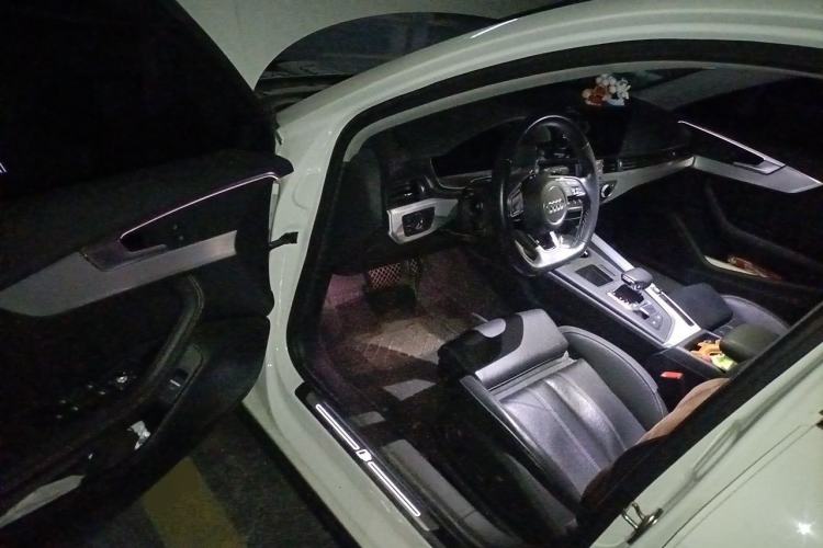 Used Audi A4L 2022 40 TFSI Luxury Dynamic Model Driver Seat
