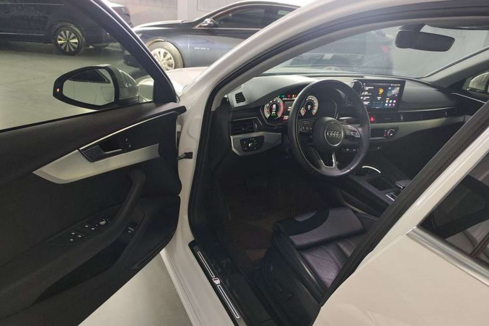 Used Audi A4L 2022 40 TFSI Fashion Dynamic Model Driver Seat