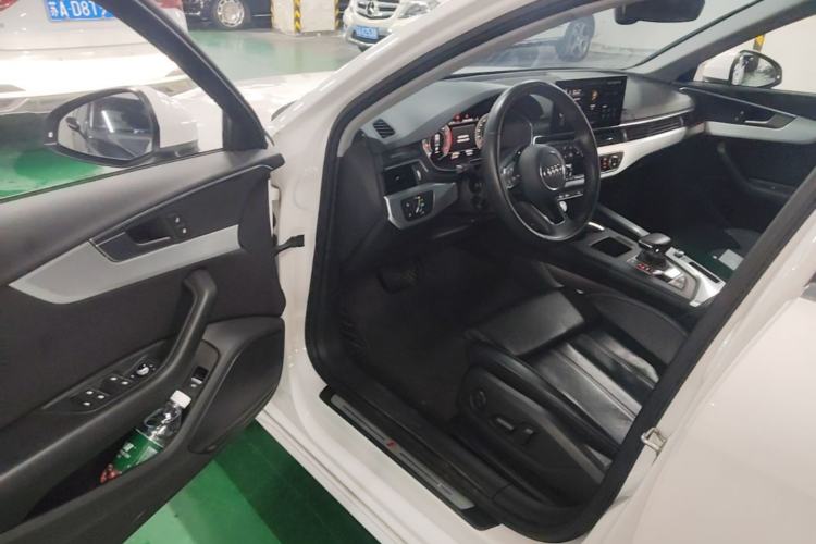 Used Audi A4L 2022 40 TFSI Fashion Dynamic Model Driver Seat