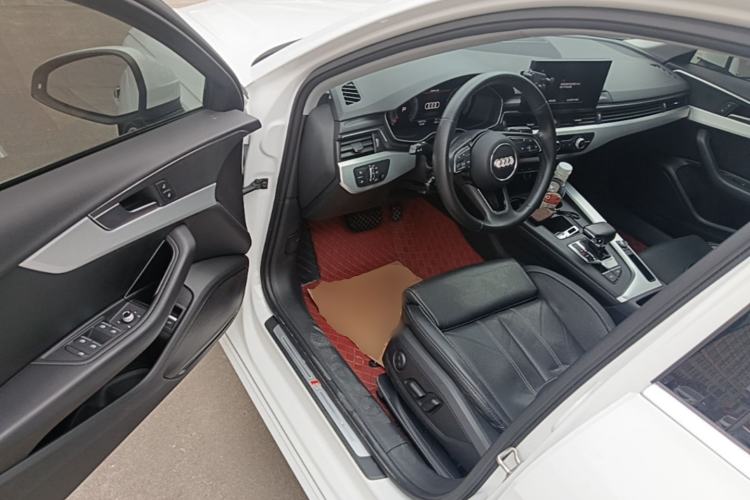 Used Audi A4L 2022 40 TFSI Fashion Dynamic Model Driver Seat