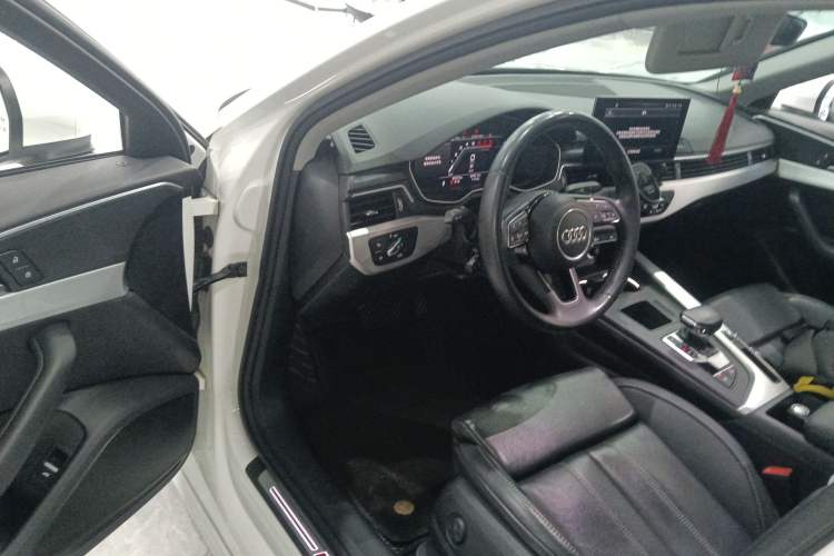 Used Audi A4L 2022 40 TFSI Fashion Dynamic Model Driver Seat
