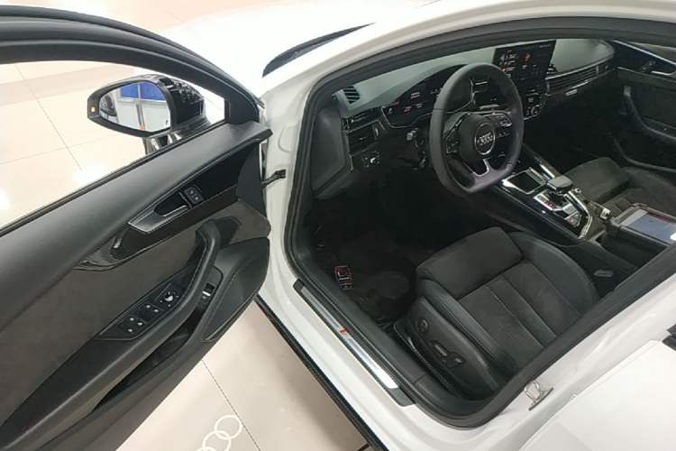 Used Audi A4L 2022 45 TFSI quattro Prestige Dynamic Edition Driver Seat