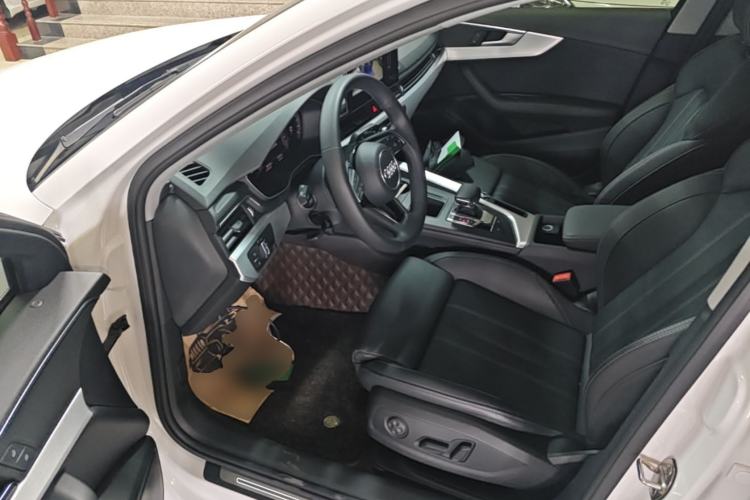 Used Audi A4L 2022 40 TFSI Fashion Dynamic Model Driver Seat