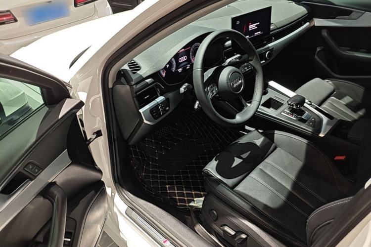 Used Audi A4L 2022 40 TFSI Fashion Dynamic Model Driver Seat