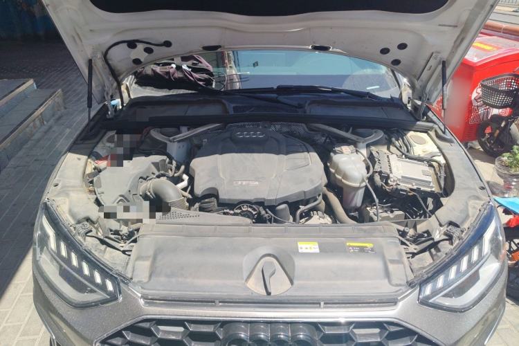 Used Audi A4L 2022 40 TFSI Fashion Dynamic Model Engine Bay