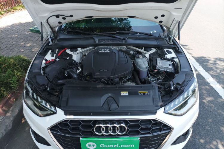 Used Audi A4L 2022 40 TFSI Fashion Dynamic Model Engine Bay