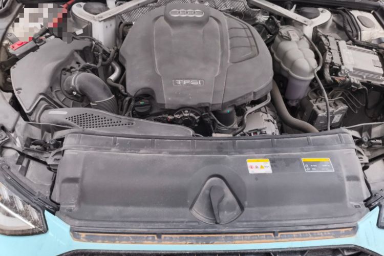 Used Audi A4L 2022 40 TFSI Fashion Dynamic Model Engine Bay