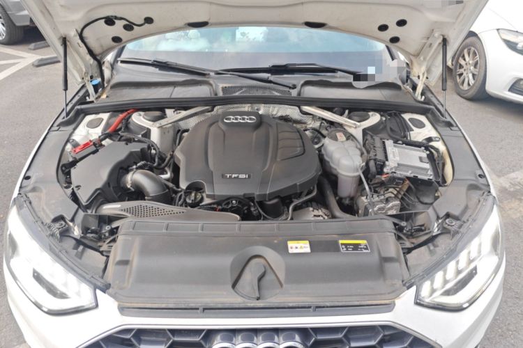 Used Audi A4L 2022 40 TFSI Fashion Dynamic Model Engine Bay