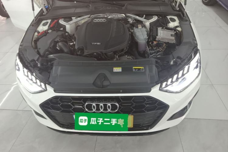 Used Audi A4L 2022 40 TFSI Luxury Dynamic Model Engine Bay