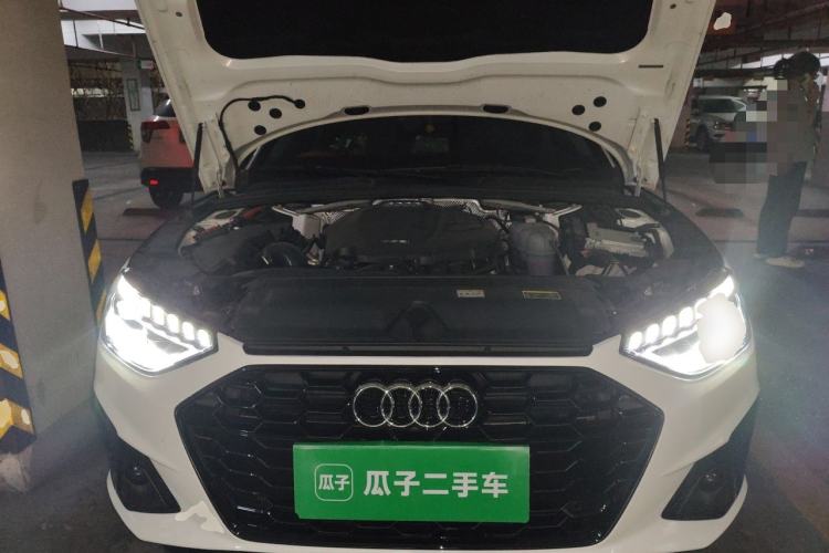 Used Audi A4L 2022 40 TFSI Luxury Dynamic Model Engine Bay